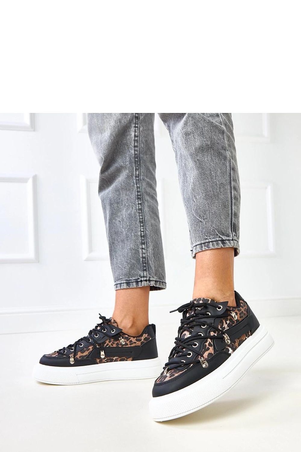  Sport Shoes model 218367 Solea 