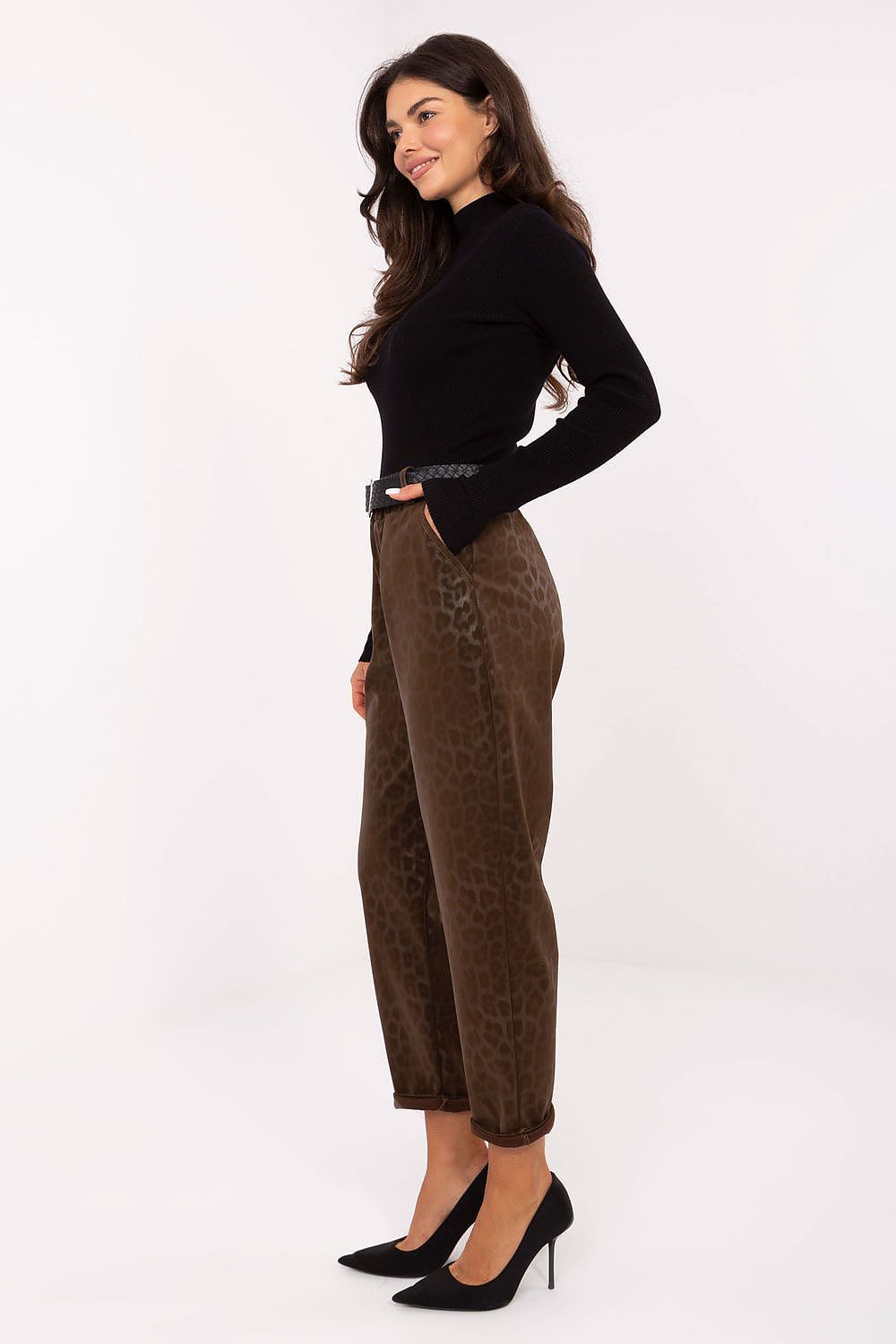  Women trousers model 218444 Italy Moda 